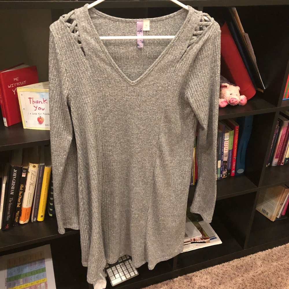 Francesca’s grey sweater dress